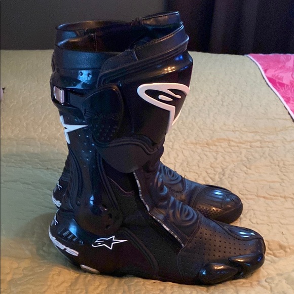 Alpinestars Black Motorcycle Boots - Picture 7 of 15